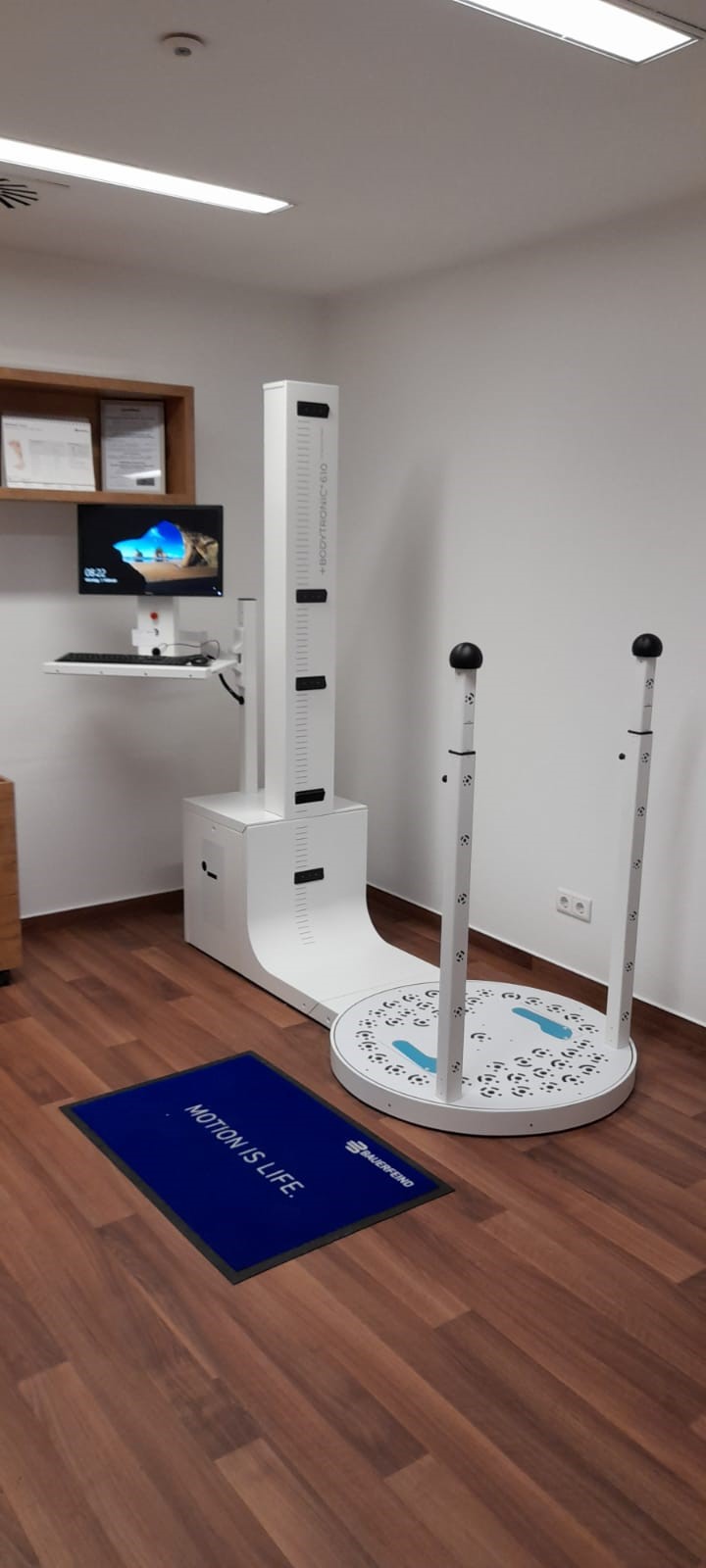 Kompressionsstrumpfmessgerät in der OT-aktiv Filiale in Wolgast