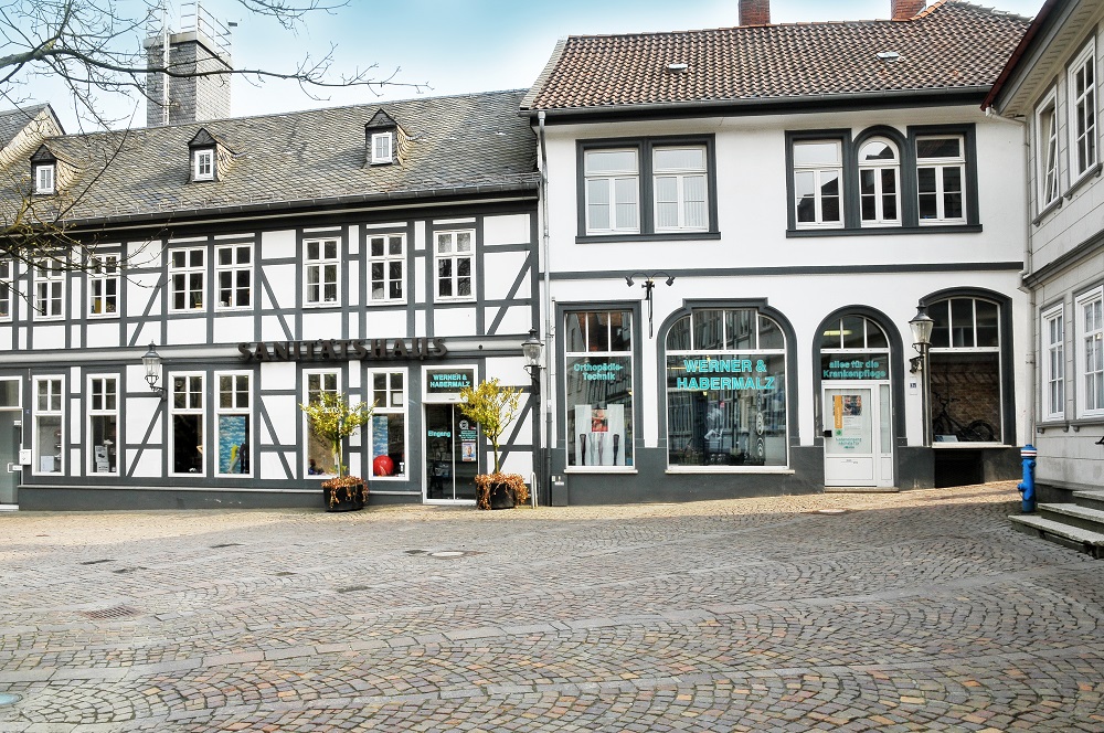 Filiale Werner um Habermalz von Außen